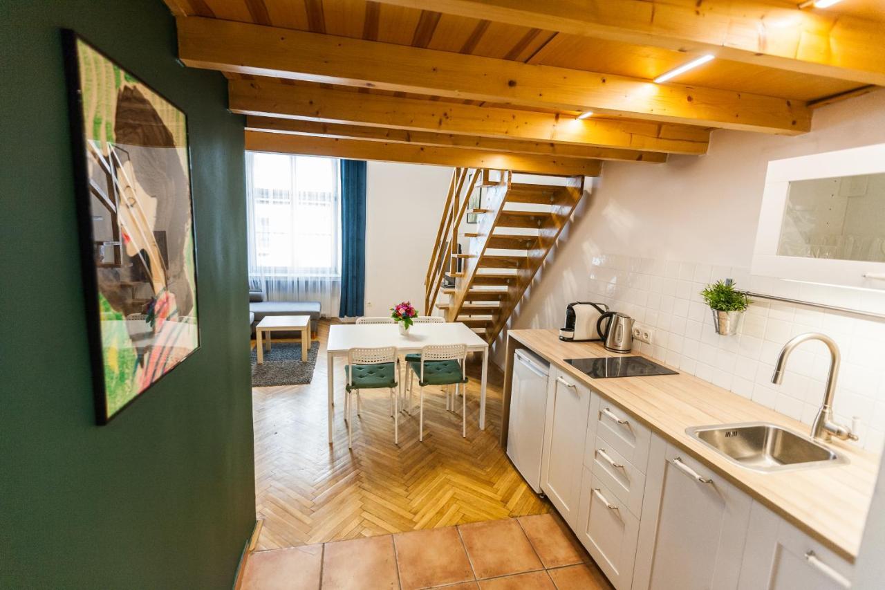 Vintage Szpitalna Apartment Красков Екстериор снимка
